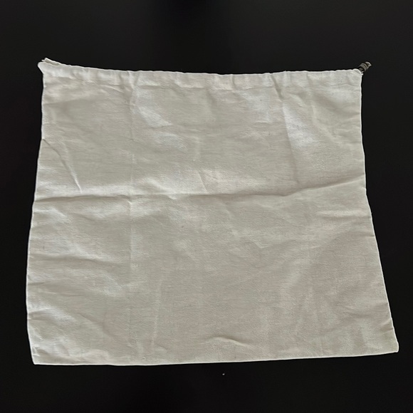 Michael Kors dust bag - Picture 2 of 2